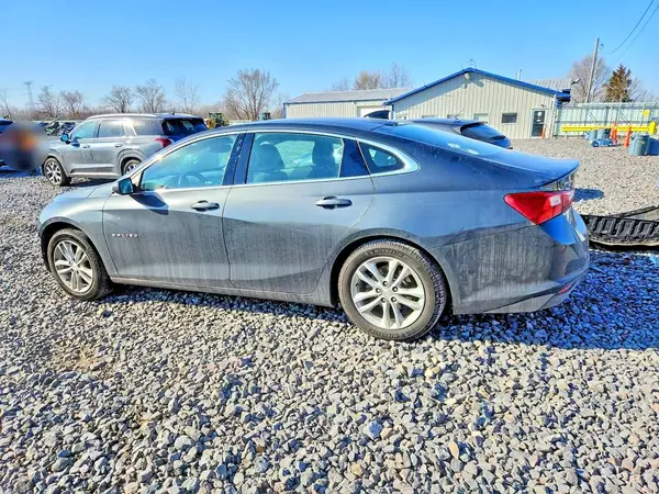 1G1ZE5ST1HF194097 2017 CHEVROLET MALIBU - Image 2