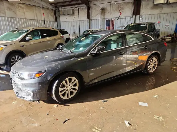 1G1ZE5ST1HF195590 2017 CHEVROLET MALIBU - Image 1