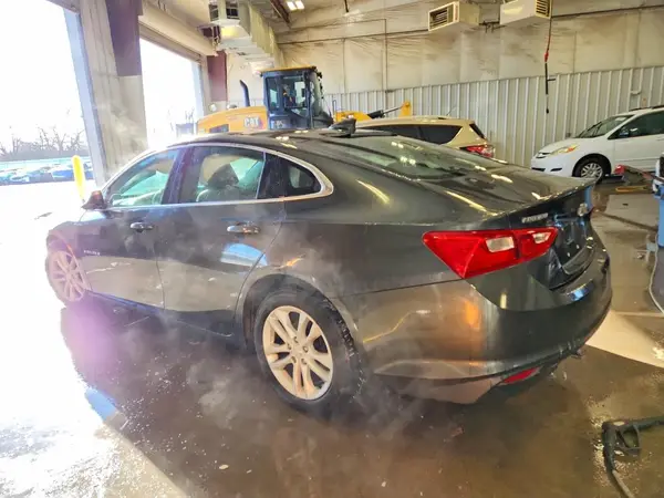1G1ZE5ST1HF195590 2017 CHEVROLET MALIBU - Image 2