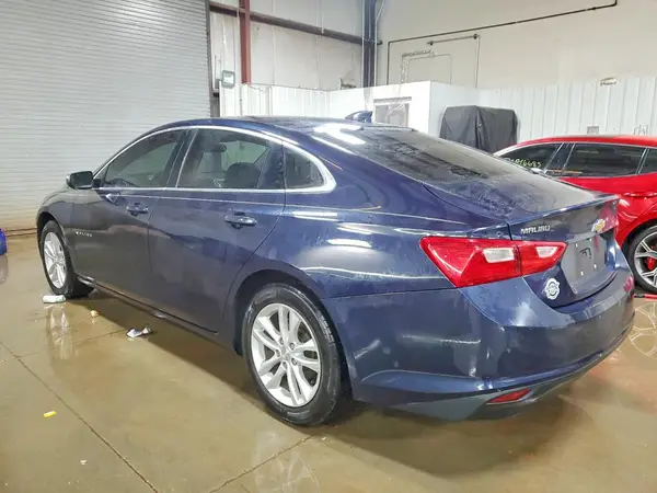 1G1ZE5ST1HF196044 2017 CHEVROLET MALIBU - Image 2