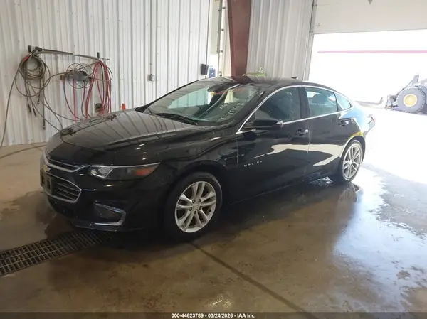 1G1ZE5ST1HF204630 2017 CHEVROLET MALIBU - Image 2