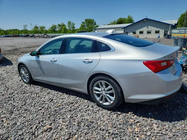 1G1ZE5ST1HF204742 2017 CHEVROLET MALIBU - Image 2