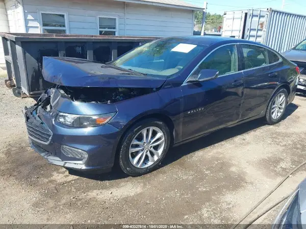 1G1ZE5ST1HF211626 2017 CHEVROLET MALIBU - Image 2