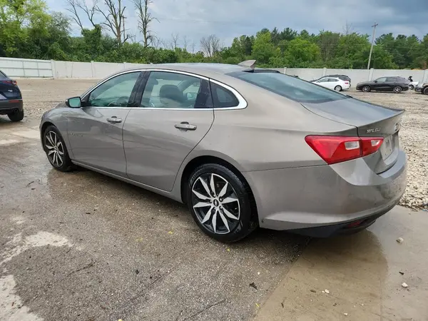 1G1ZE5ST1HF213781 2017 CHEVROLET MALIBU - Image 2