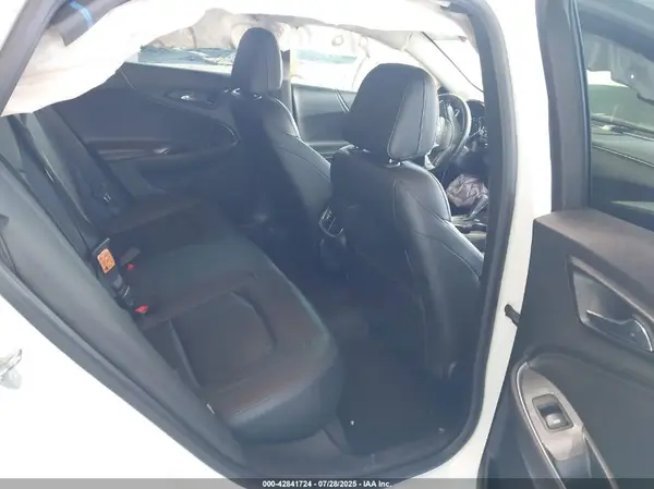 1G1ZE5ST1HF214686 2017 CHEVROLET MALIBU - Image 8