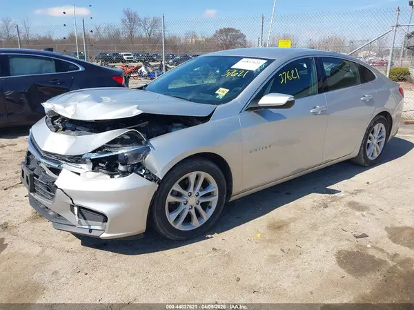 1G1ZE5ST1HF215210 2017 CHEVROLET MALIBU - Image 2