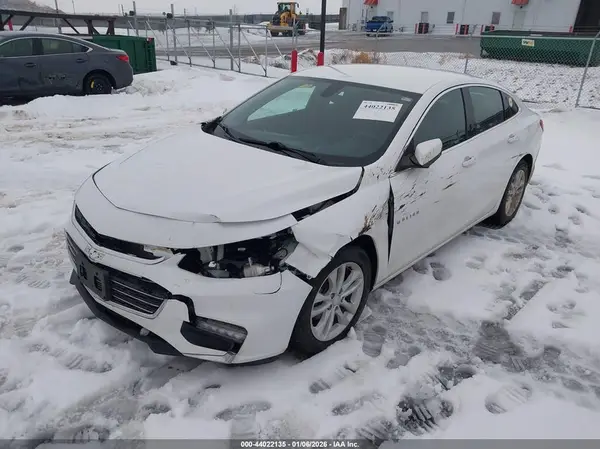 1G1ZE5ST1HF228684 2017 CHEVROLET MALIBU - Image 2
