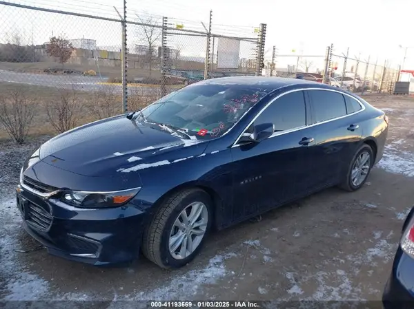 1G1ZE5ST1HF231746 2017 CHEVROLET MALIBU - Image 2