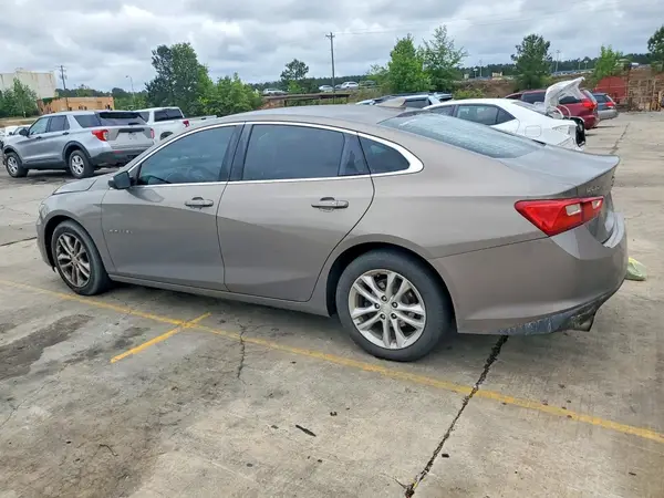 1G1ZE5ST1HF232234 2017 CHEVROLET MALIBU - Image 2
