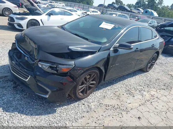 1G1ZE5ST1HF233528 2017 CHEVROLET MALIBU - Image 2