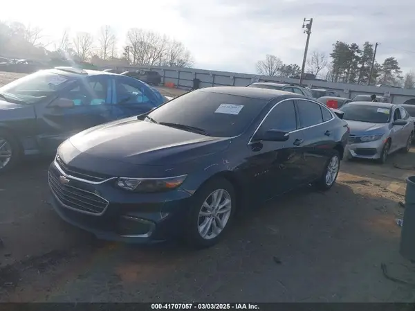 1G1ZE5ST1HF239880 2017 CHEVROLET MALIBU - Image 2
