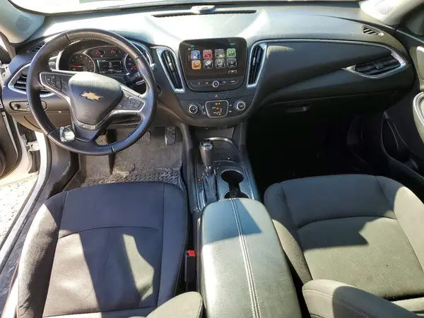 1G1ZE5ST1HF245923 2017 CHEVROLET MALIBU - Image 8