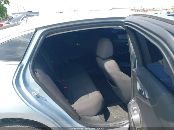 1G1ZE5ST1HF250376 2017 CHEVROLET MALIBU - Image 8