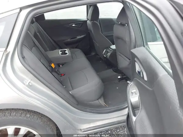 1G1ZE5ST1HF260910 2017 CHEVROLET MALIBU - Image 8
