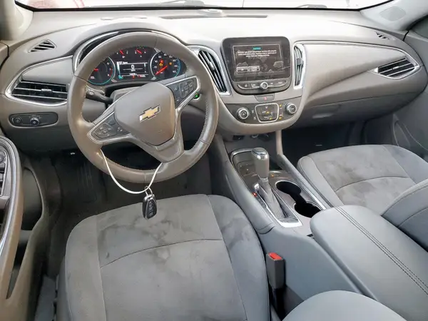 1G1ZE5ST1HF264679 2017 CHEVROLET MALIBU - Image 8
