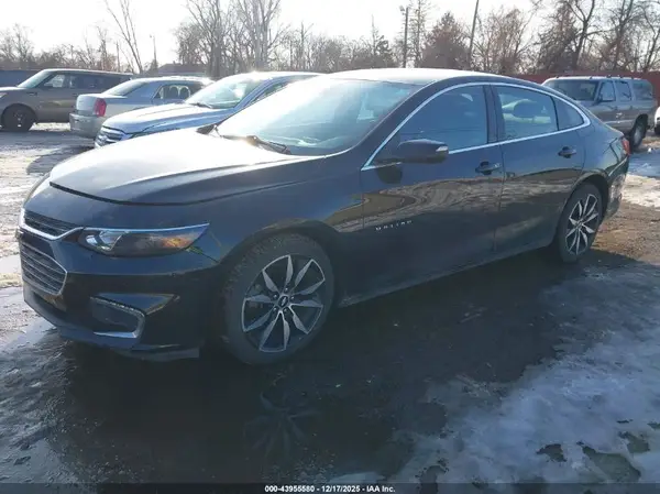 1G1ZE5ST1HF269218 2017 CHEVROLET MALIBU - Image 2