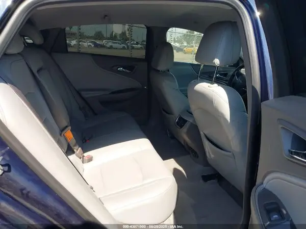 1G1ZE5ST1HF270885 2017 CHEVROLET MALIBU - Image 8