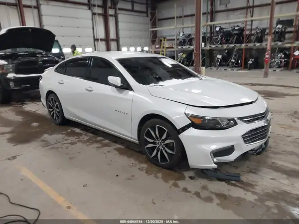 1G1ZE5ST1HF277318 2017 CHEVROLET MALIBU - Image 1