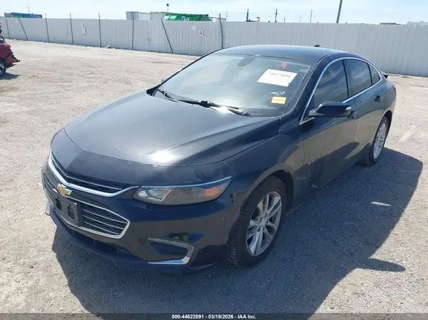 1G1ZE5ST1HF289467 2017 CHEVROLET MALIBU - Image 2