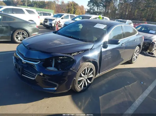 1G1ZE5ST1HF290229 2017 CHEVROLET MALIBU - Image 2