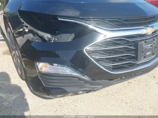2024 CHEVROLET MALIBU auction photo 6