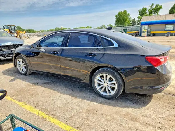 1G1ZE5ST2GF215747 2016 CHEVROLET MALIBU - Image 2