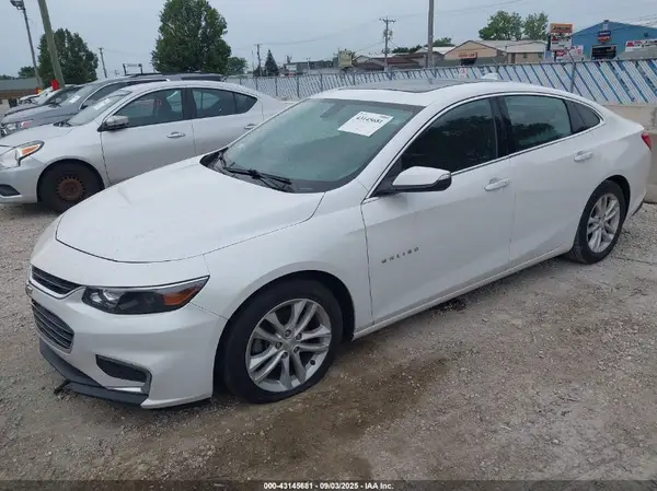 1G1ZE5ST2GF218101 2016 CHEVROLET MALIBU - Image 2