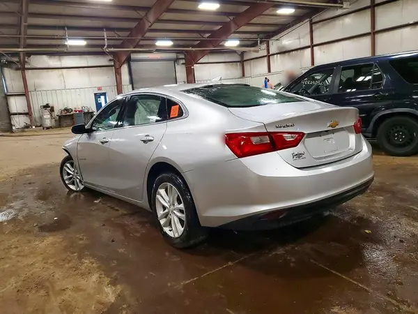 1G1ZE5ST2GF252698 2016 CHEVROLET MALIBU - Image 2