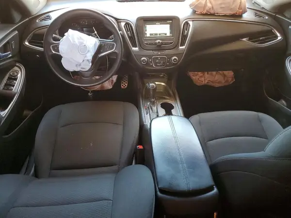 1G1ZE5ST2GF302144 2016 CHEVROLET MALIBU - Image 8