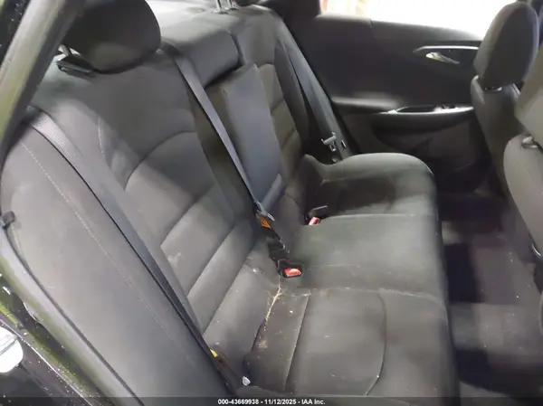1G1ZE5ST2GF304637 2016 CHEVROLET MALIBU - Image 8