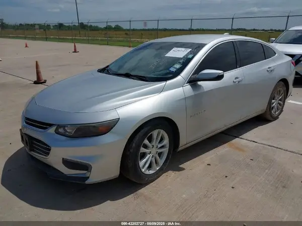 1G1ZE5ST2GF305383 2016 CHEVROLET MALIBU - Image 2