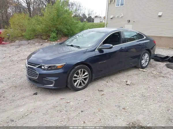 1G1ZE5ST2GF330963 2016 CHEVROLET MALIBU - Image 2