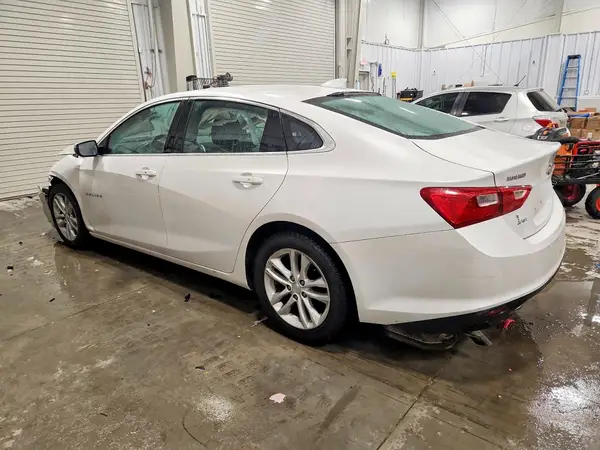 1G1ZE5ST2GF354079 2016 CHEVROLET MALIBU - Image 2