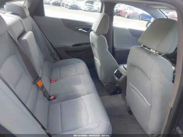 1G1ZE5ST2HF100924 2017 CHEVROLET MALIBU - Image 8