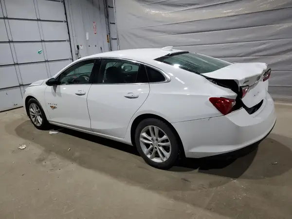 1G1ZE5ST2HF103905 2017 CHEVROLET MALIBU - Image 2