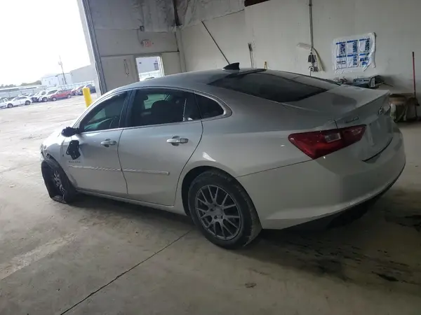 1G1ZE5ST2HF109672 2017 CHEVROLET MALIBU - Image 2