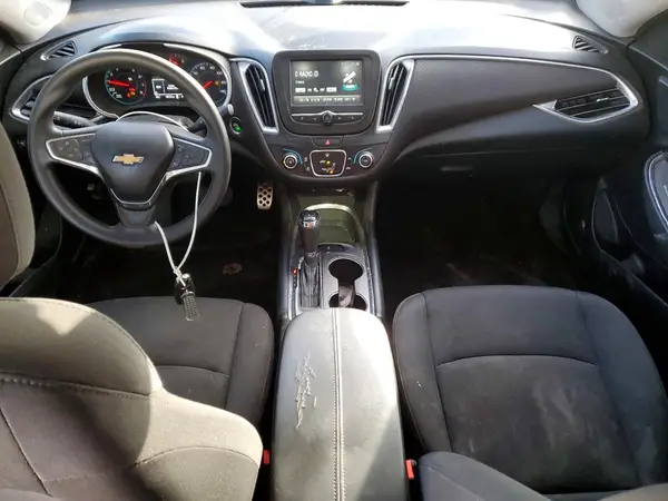 1G1ZE5ST2HF110787 2017 CHEVROLET MALIBU - Image 8