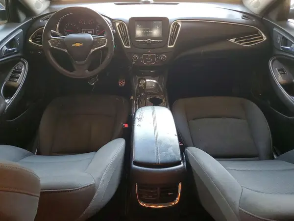 1G1ZE5ST2HF111132 2017 CHEVROLET MALIBU - Image 8