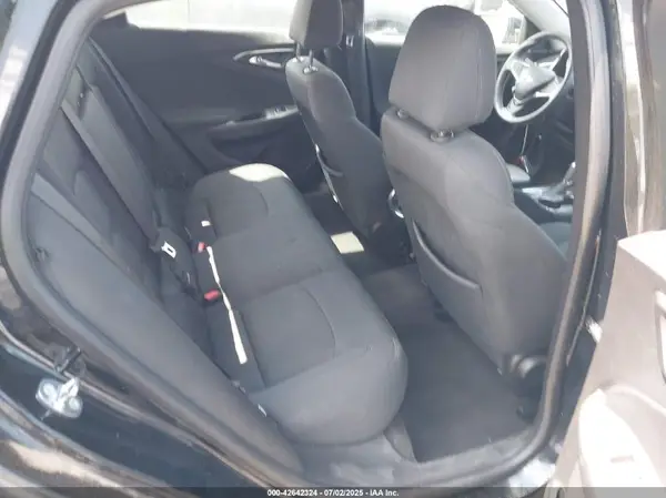 1G1ZE5ST2HF111776 2017 CHEVROLET MALIBU - Image 8
