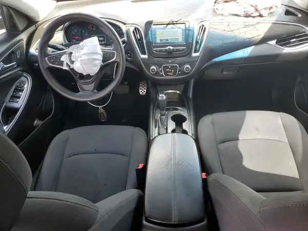 1G1ZE5ST2HF113530 2017 CHEVROLET MALIBU - Image 8