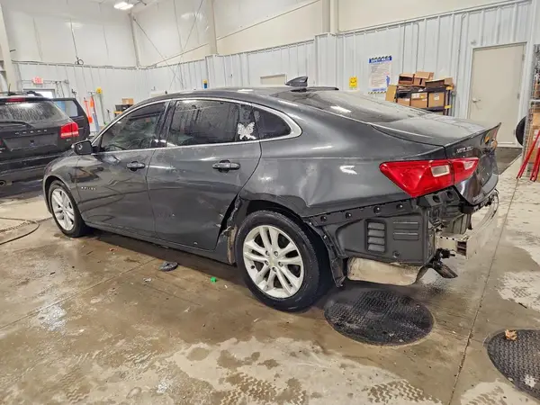 1G1ZE5ST2HF114175 2017 CHEVROLET MALIBU - Image 2