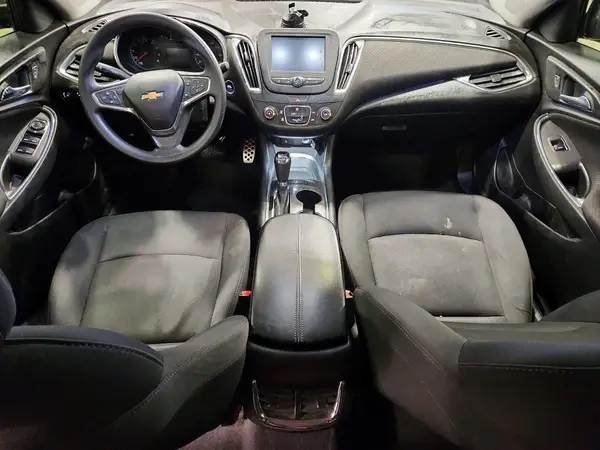 1G1ZE5ST2HF114175 2017 CHEVROLET MALIBU - Image 8