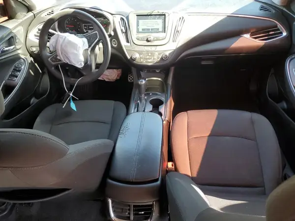 1G1ZE5ST2HF114998 2017 CHEVROLET MALIBU - Image 8