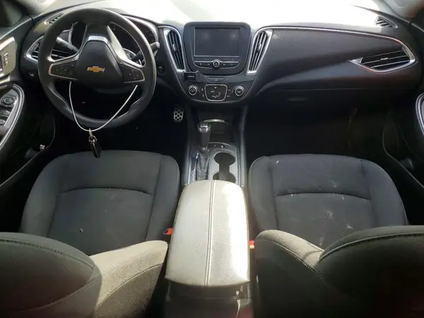 1G1ZE5ST2HF120798 2017 CHEVROLET MALIBU - Image 8