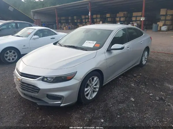 1G1ZE5ST2HF120915 2017 CHEVROLET MALIBU - Image 2