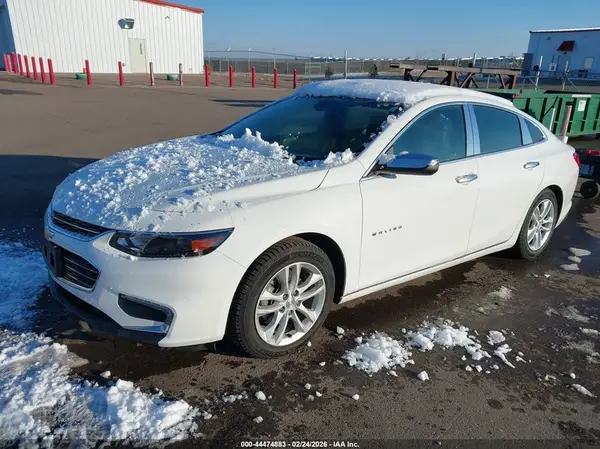 1G1ZE5ST2HF124141 2017 CHEVROLET MALIBU - Image 2