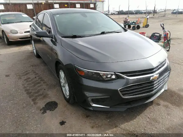 1G1ZE5ST2HF131333 2017 CHEVROLET MALIBU - Image 1