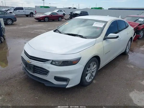 1G1ZE5ST2HF132448 2017 CHEVROLET MALIBU - Image 2