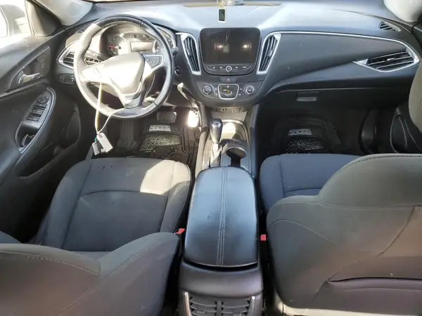 1G1ZE5ST2HF134751 2017 CHEVROLET MALIBU - Image 8