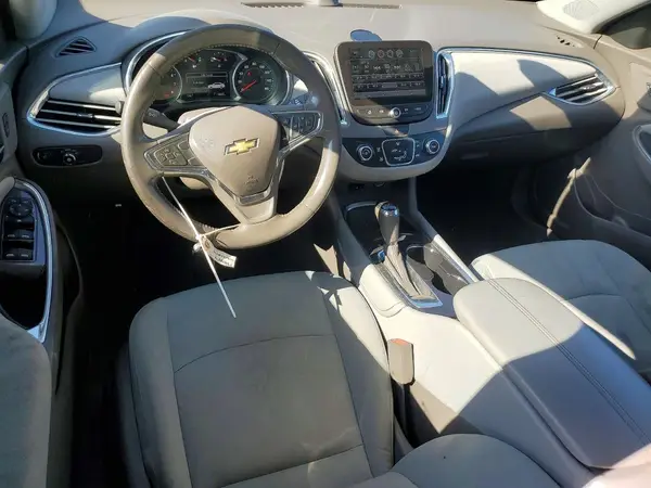 1G1ZE5ST2HF135317 2017 CHEVROLET MALIBU - Image 8